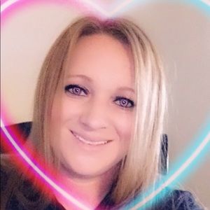 Meet your Posher, Tiffanie